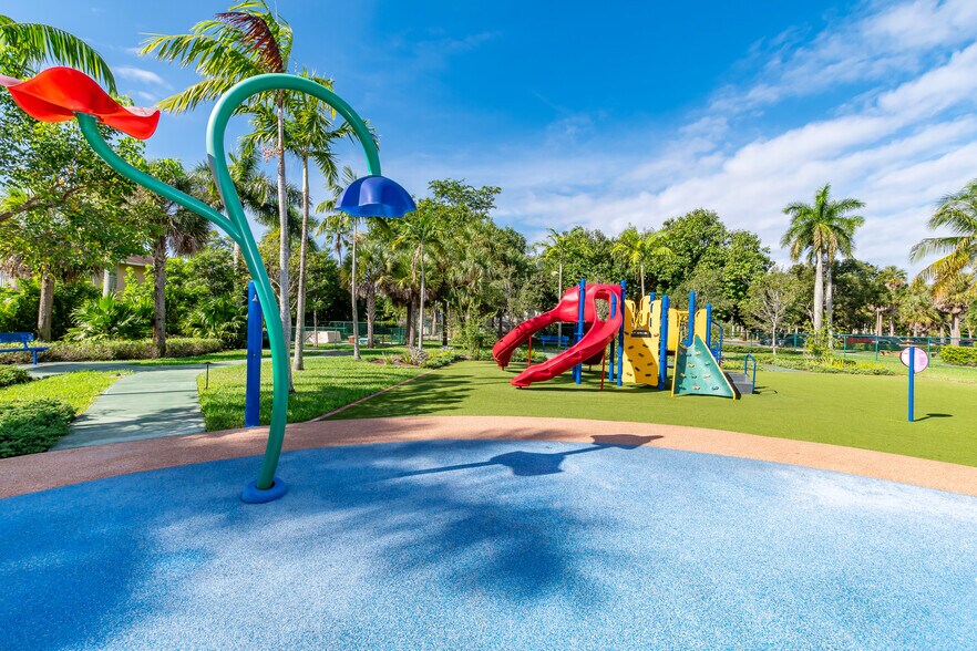 Building Photo - 4725 NW 103rd Ct