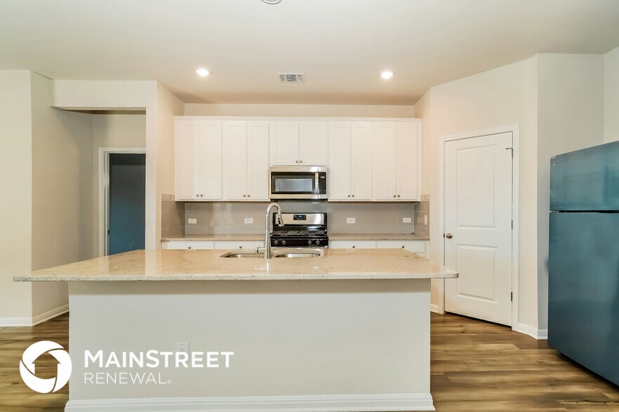 Building Photo - 200 Babblebrook Way