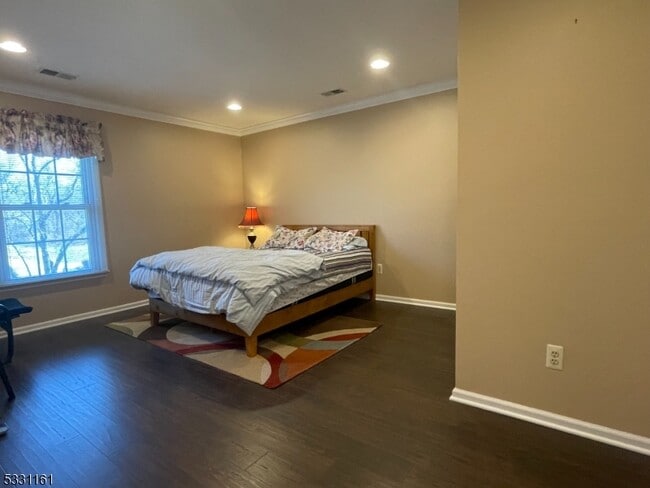 Building Photo - 28 Commonwealth Dr