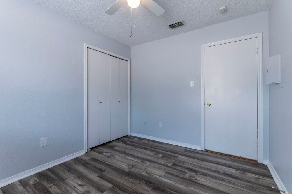 Building Photo - 10254 Dover Rdg