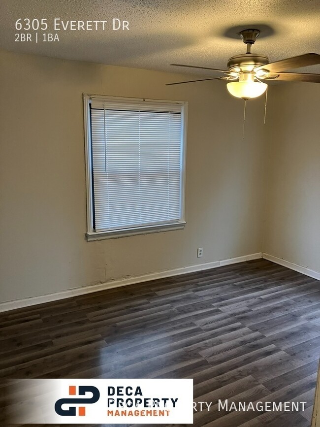 Building Photo - 6305 Everett Dr