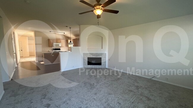 Building Photo - 3003 Elderberry Dr