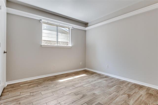 Building Photo - 1311 Willowbrook St