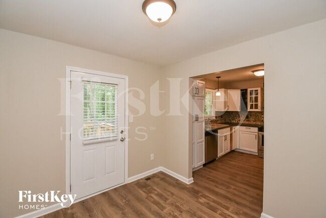 Building Photo - 24 Arbor Way