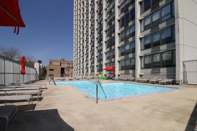 Pool - 5100 N Marine Dr
