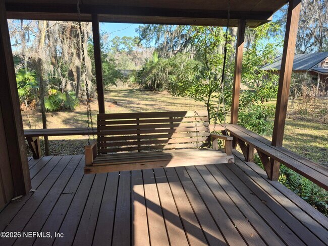 Building Photo - 1729 Coulee Ave