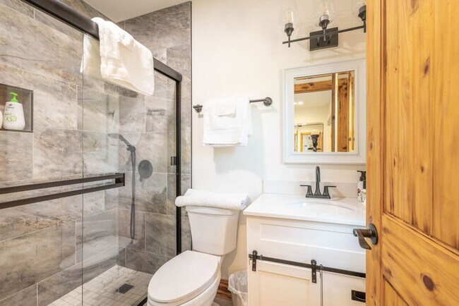 Building Photo - Stunning 4-Bedroom Home with Amazing Views, EV Charger & Solar in Big Bear!