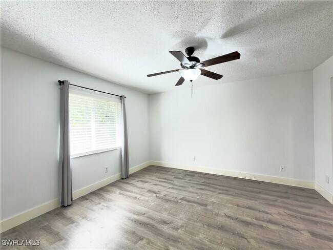 Building Photo - 3451 County Barn Rd