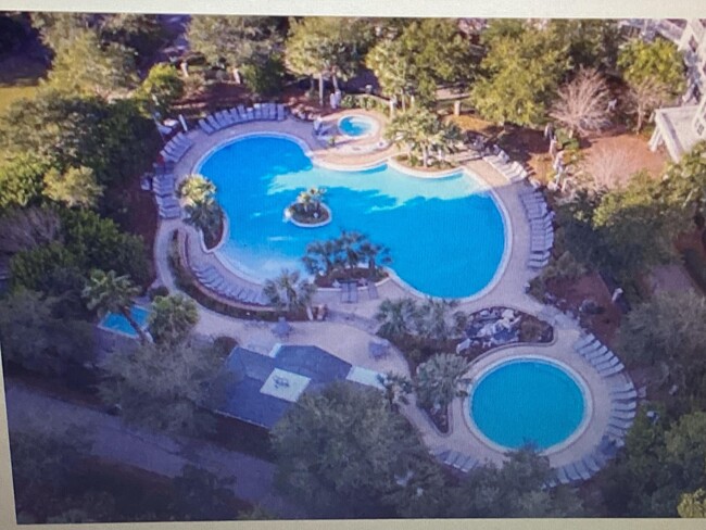 Building Photo - 9600 Grand Sandestin Blvd