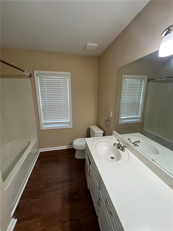 Building Photo - 824 Georgian Point Dr