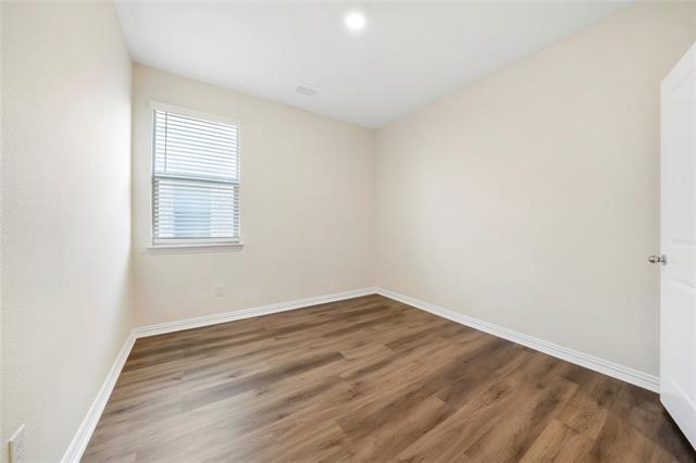 Building Photo - 5509 Brentlawn Dr