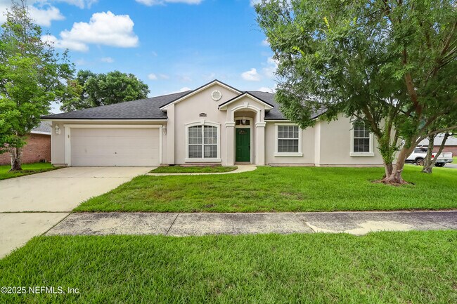 Building Photo - 9703 Cedar Ridge Dr W