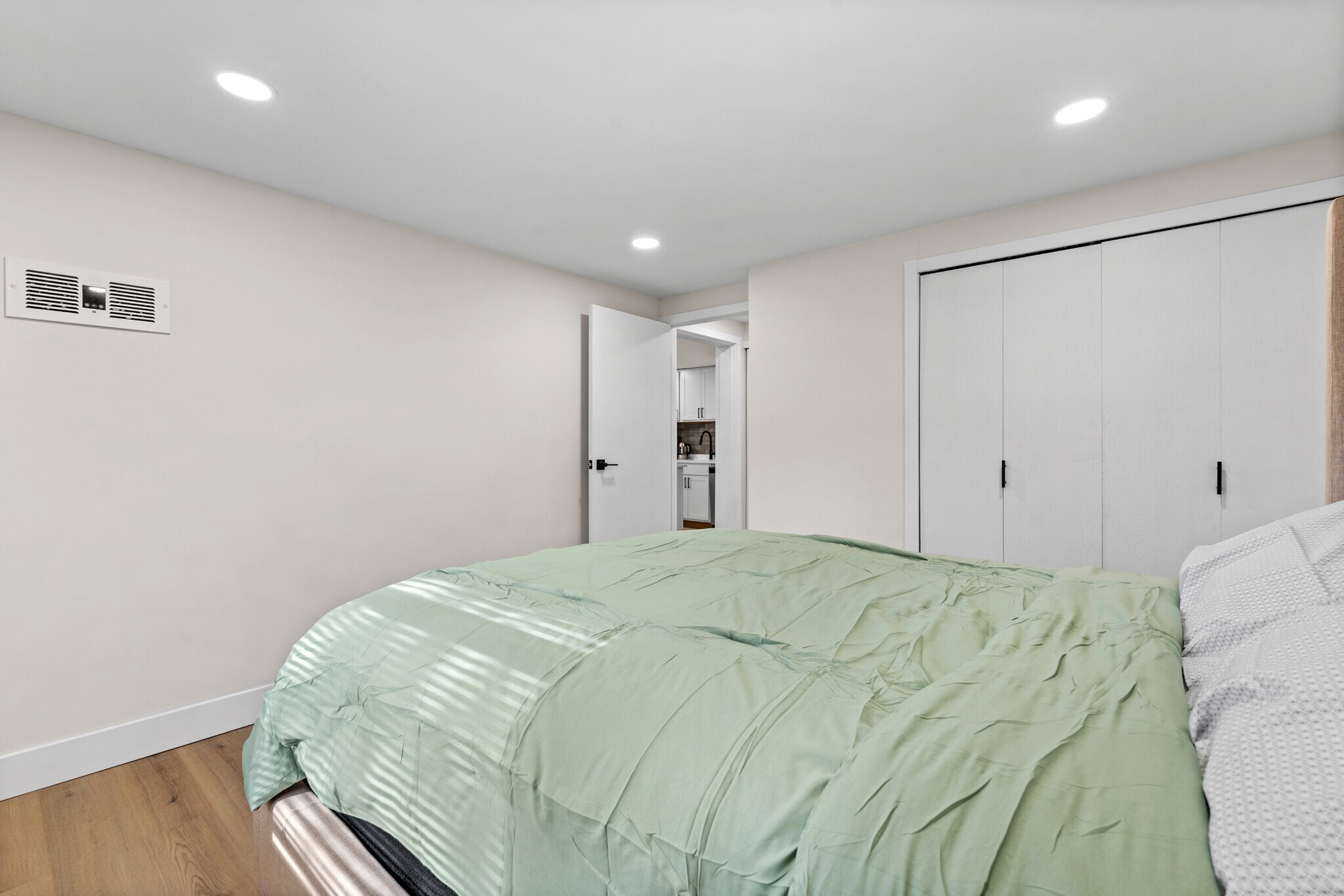 Building Photo - 41349 Heathmore Ct