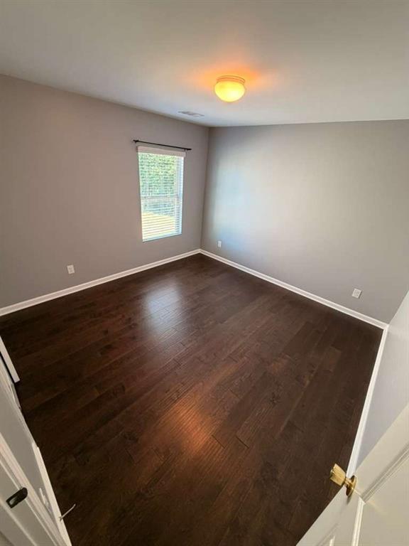 Building Photo - 407 Aviary Ln