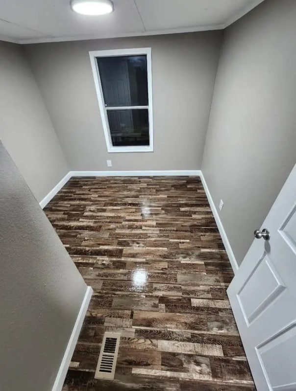 Building Photo - 65 Old Milburnton Rd