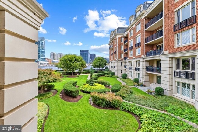 Building Photo - 801 Key Hwy