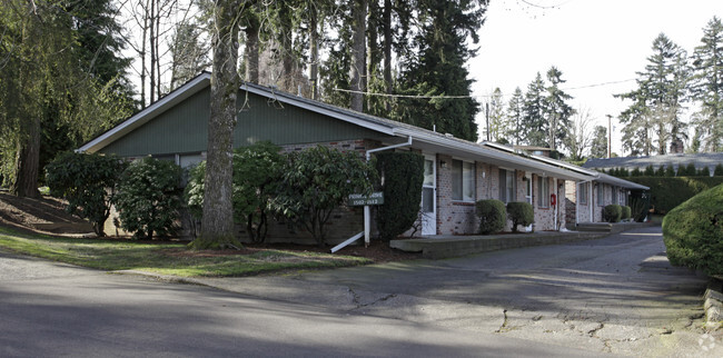 Building Photo - Mauna Loa Duplexes