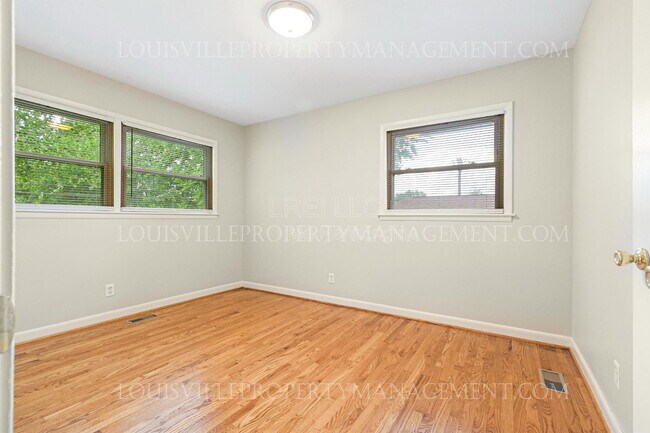 Building Photo - 3817 Klondike Ln