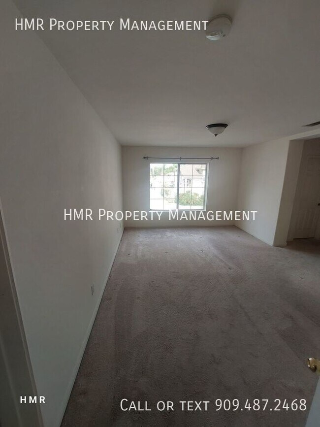 Building Photo - Tranquil Oasis: 4 Bedroom 3 Bath Two-Story