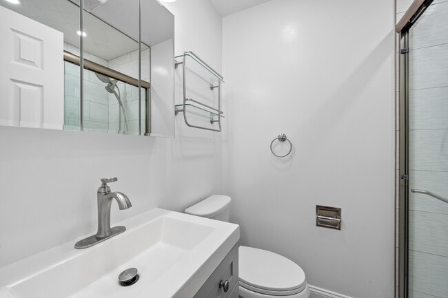 Building Photo - 40 S Highland Ave