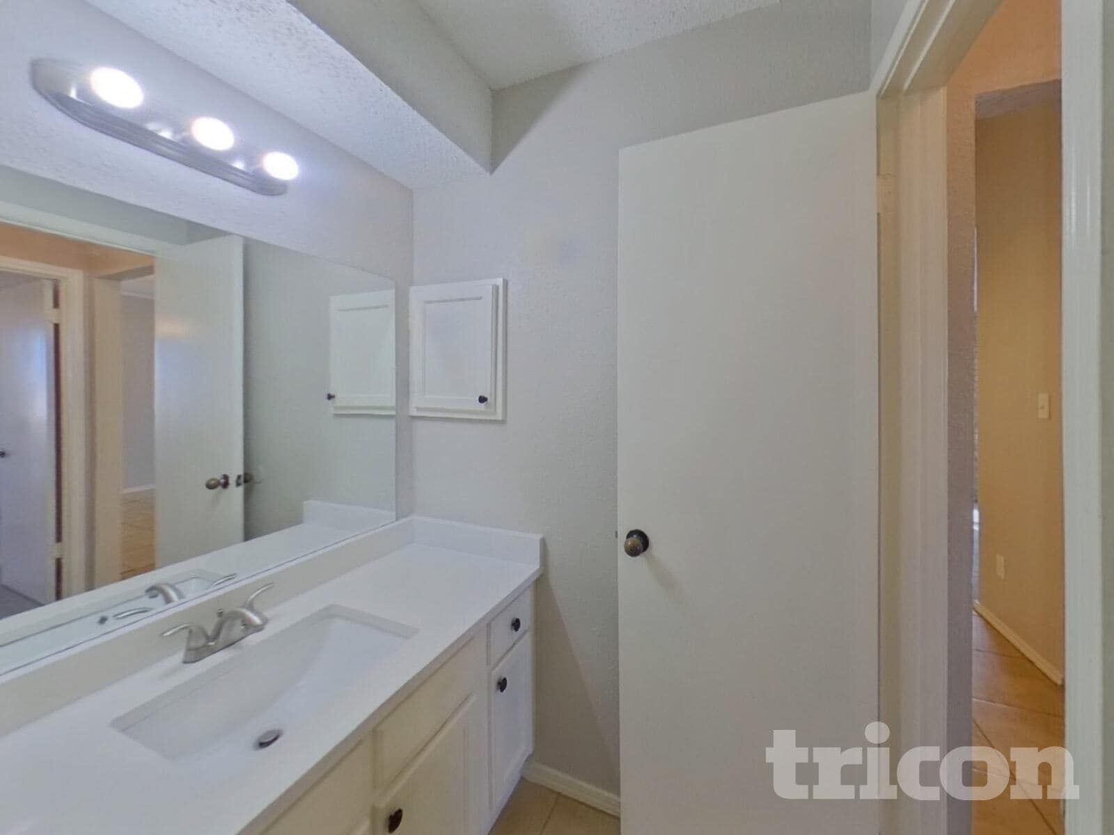 Building Photo - 6621 Brookhaven Trail