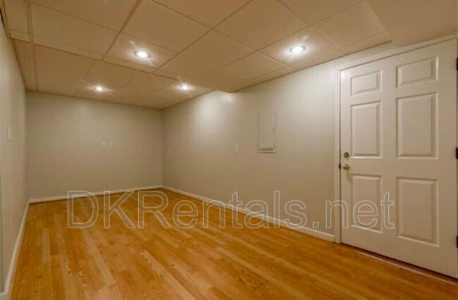 Building Photo - 637 Corbin Lake Ct