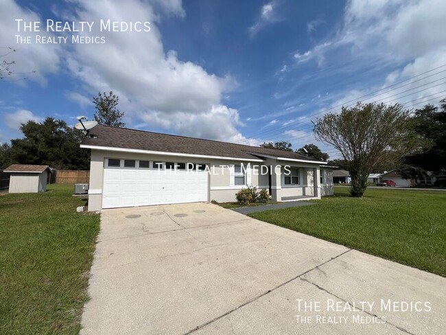 Building Photo - Charming Summerfield Retreat - 3-Bed, 2-Ba...