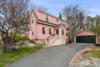 Building Photo - 16 Waldron Ct