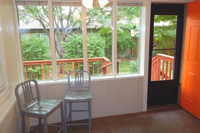 Building Photo - $0 DEPOSIT OPTION! BERKELEY/HIGHLANDS, BEAUTIFUL HOME, EXCEPTIONAL UPDATES AND CONDITION, BEAUTIF...