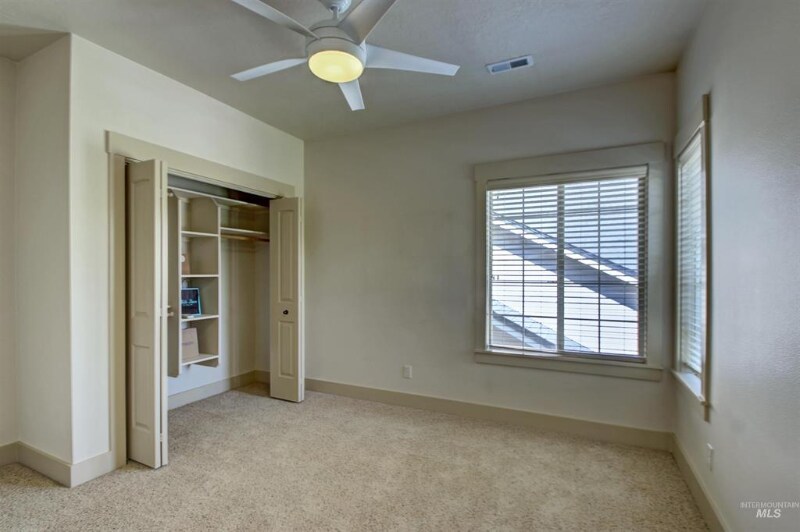 Building Photo - 2579 E Summer Dawn St