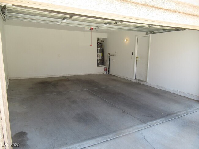 Building Photo - 192 Renville Ct