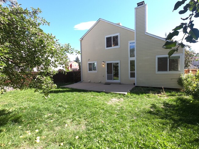 Building Photo - House in cul-de-sac in Louisville