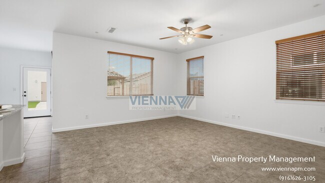 Building Photo - 3033 Ardley Dr