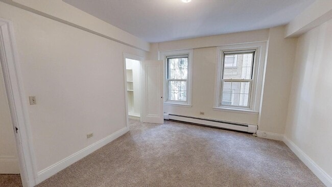 Building Photo - 1401 Beacon St