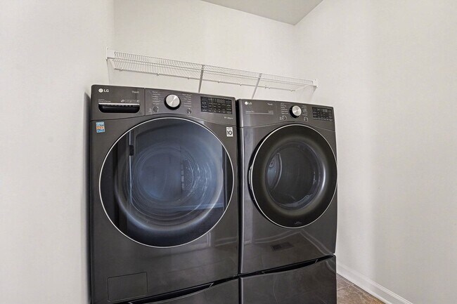 Building Photo - Luxurious Living Lewis Style: A Spacious 5-Bedroom Home with Modern Elegance