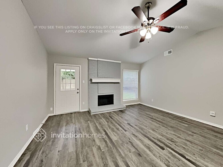 Building Photo - 5909 Cimarron Trail