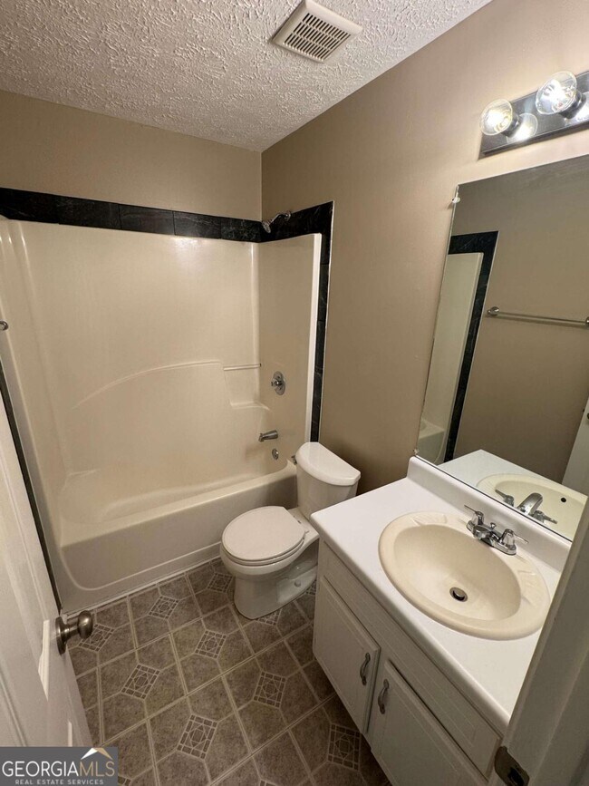Building Photo - 55 Dove Point Cir