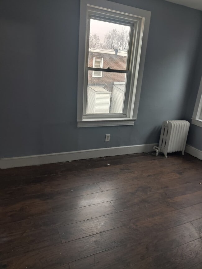 Building Photo - 334 Berkley St