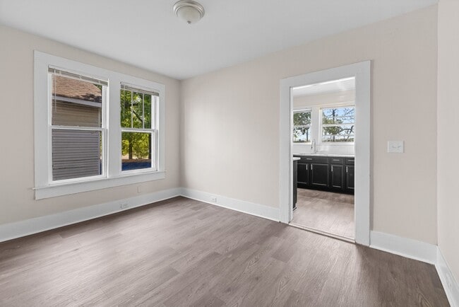Building Photo - 2028 Avenue V
