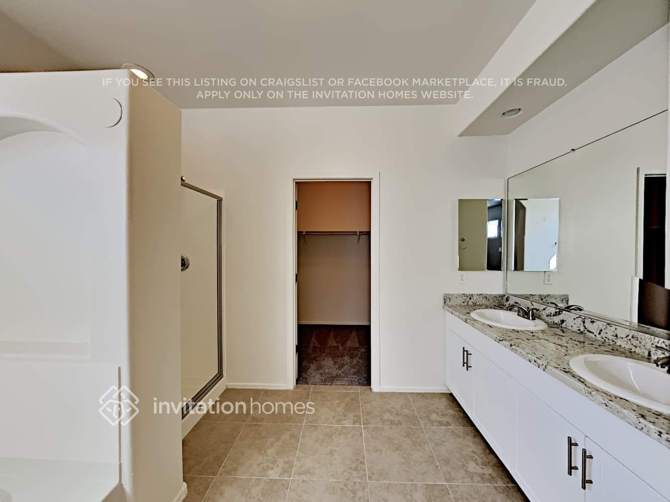 Building Photo - 322 S Leandro