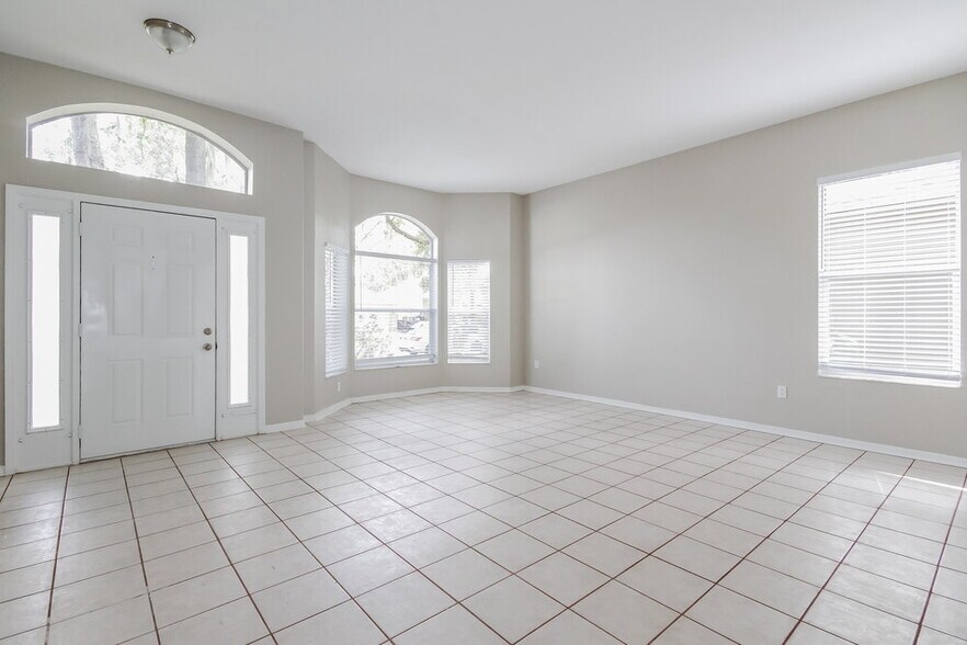 Building Photo - 3727 Cold Creek Dr