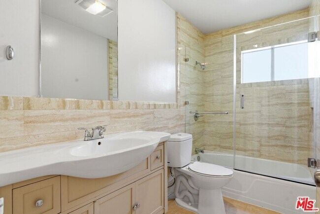 Building Photo - 1230 Princeton St