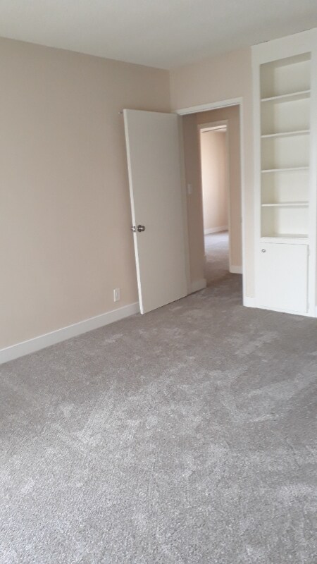 Building Photo - 4450 Murietta Ave