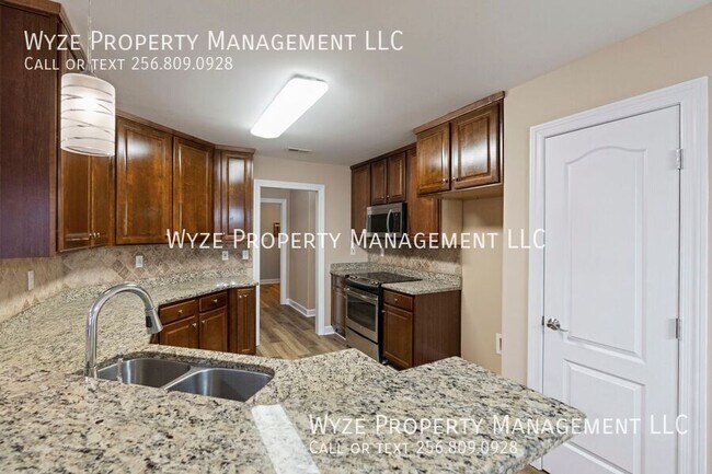 Building Photo - 104 Hardiman Pl Ln