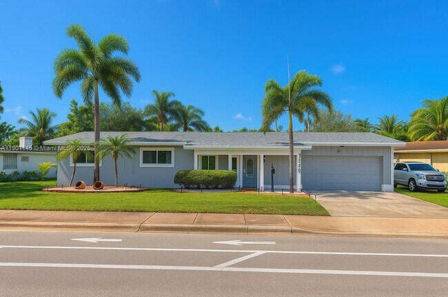 Primary Photo - 1725 NW 9th Ave