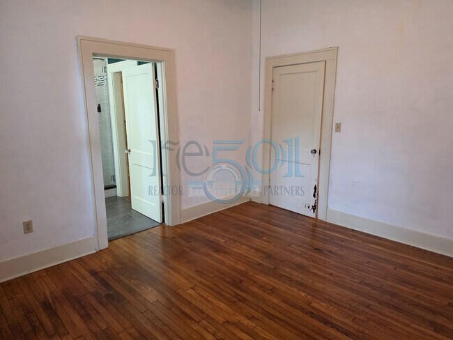 Building Photo - Charming 3BR Home in the Heart of Historic Argenta