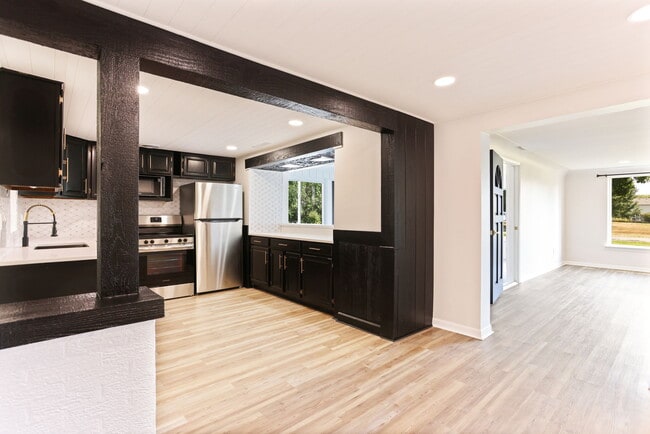 Building Photo - 7925 Otto St