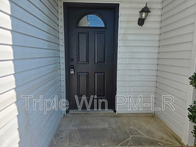 Building Photo - 1613 Moon Rd