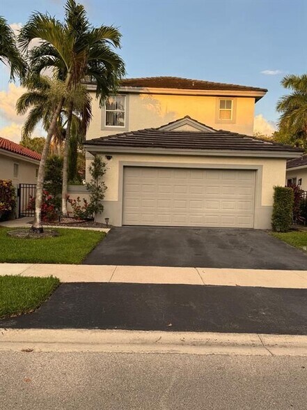 Primary Photo - 288 NW 74th Way