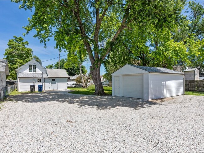 Building Photo - Charming 2-Bedroom, 1-Bath home for rent